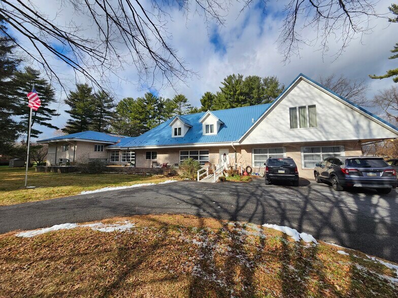 More Photos Of 235 Franklin St, Fairfield Assisted Living For Sale