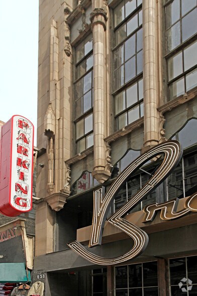More Photos Of 830-834 S Broadway, Los Angeles Office For Lease