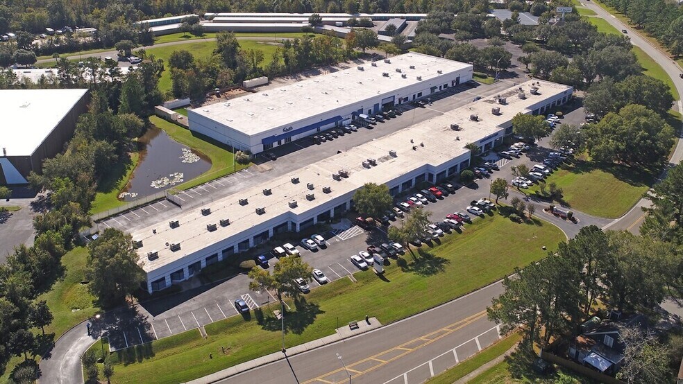 More Photos Of 6600 Youngerman Cir, Jacksonville Unknown For Lease