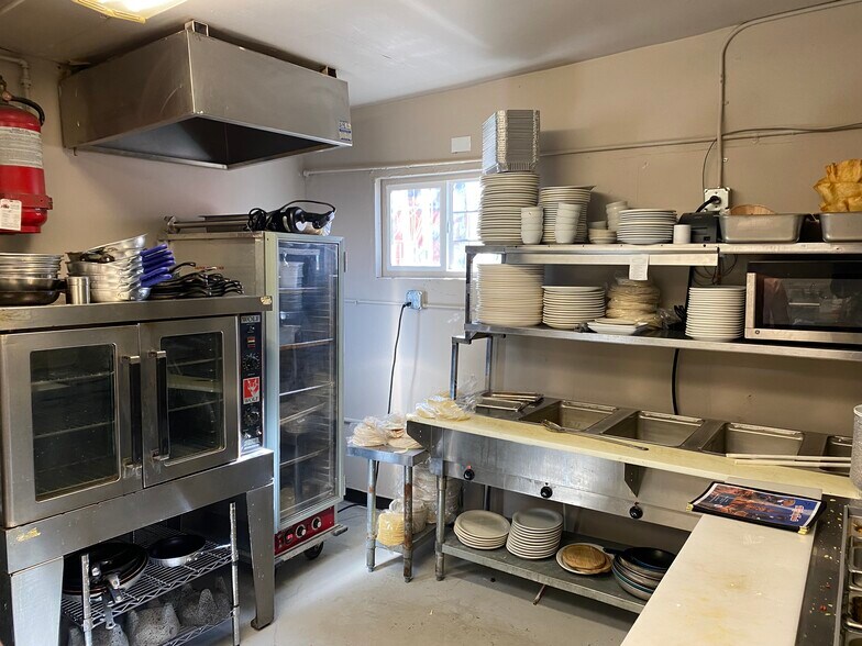 More Photos Of 7575 Broadway St, Denver Restaurant For Sale