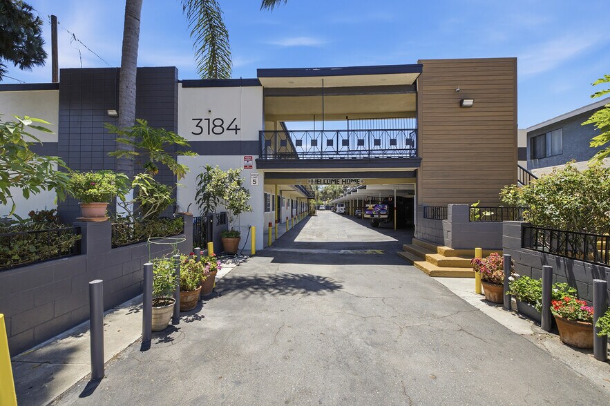Primary Photo Of 3184 El Segundo Blvd, Lynwood Apartments For Sale