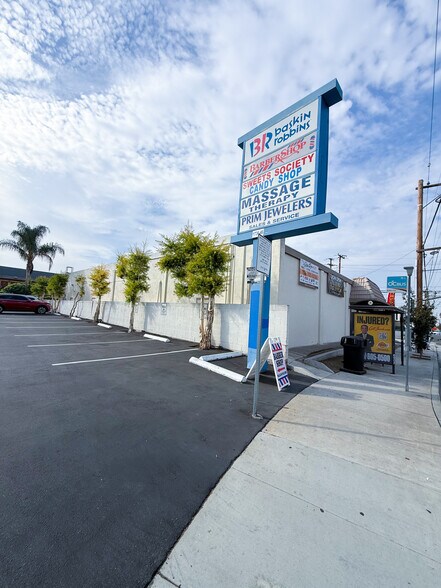 More Photos Of 1736-1746 E Meats Ave, Orange Unknown For Lease