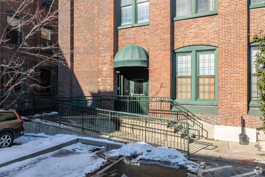 More Photos Of 200 Lincoln Ave, Phoenixville Apartments For Lease
