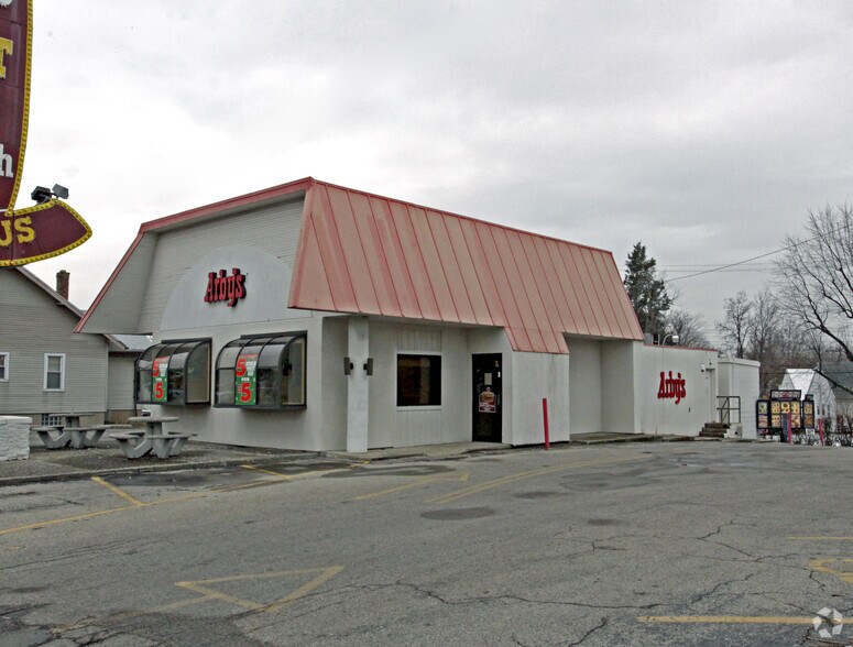 Primary Photo Of 2848 Salem Ave, Dayton Fast Food For Lease
