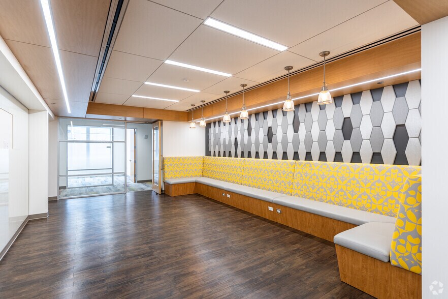 More Photos Of 550 California St, San Francisco Office For Lease
