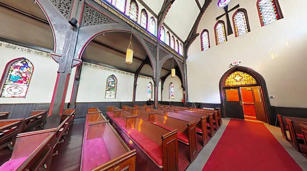 More Photos Of 690 E 166th St, Bronx Railroad Yard For Sale