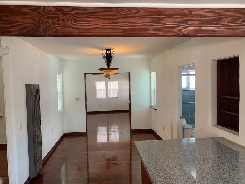 More Photos Of 10354 Prospect Ave, Santee Office For Sale