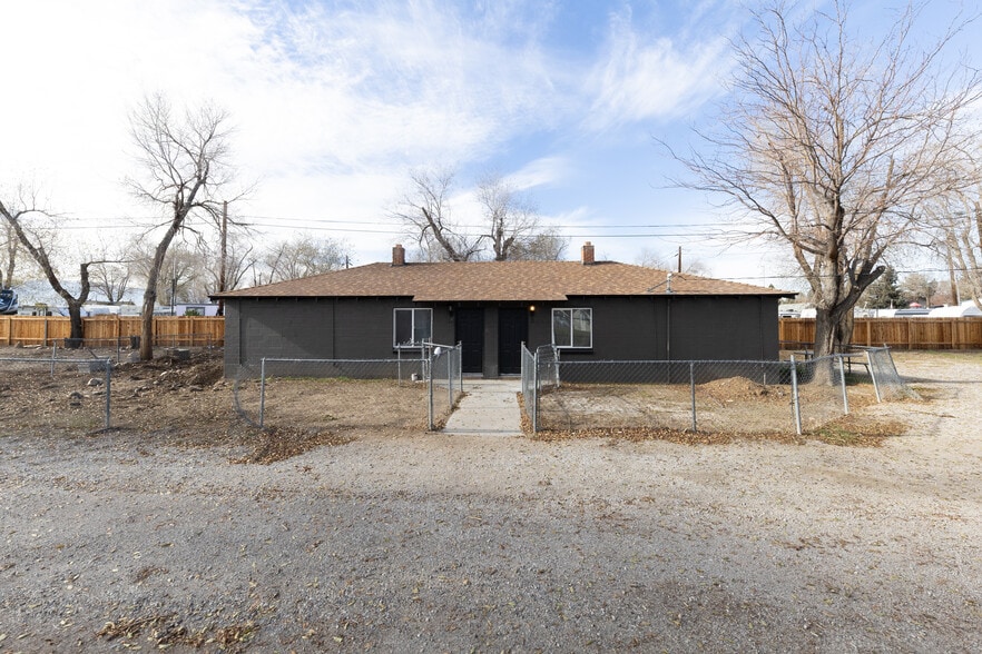 More Photos Of 1940 Prater Way, Sparks Storefront Retail Residential For Sale