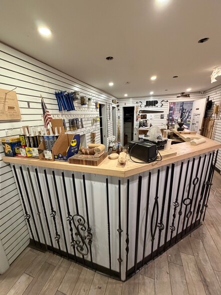 More Photos Of 760 E 96th St, Brooklyn Warehouse For Lease