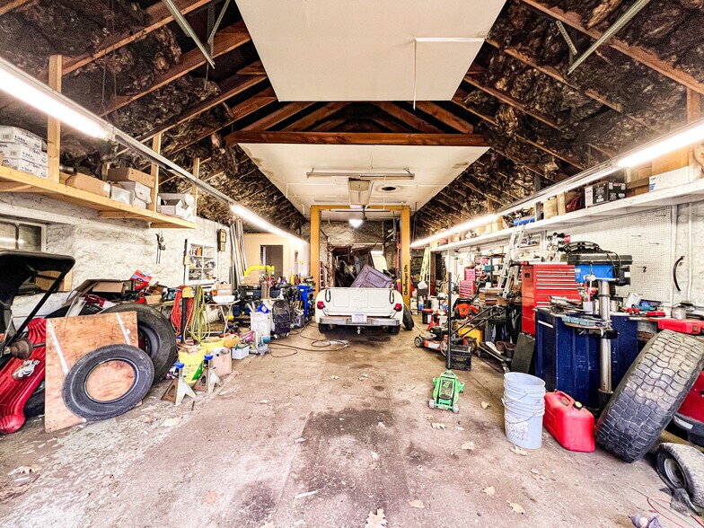 More Photos Of 217 Barre Paxton Rd, Rutland Storefront Retail Office For Sale