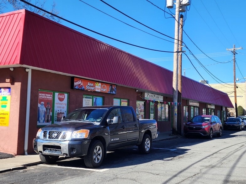 More Photos Of 19 Williams St, Stroudsburg General Retail For Sale