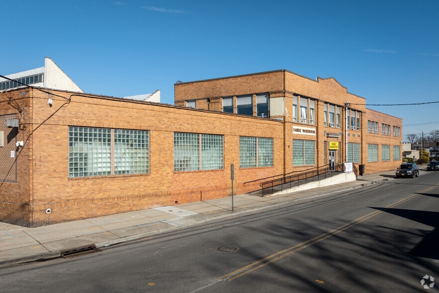 Primary Photo Of 970 New Brunswick Ave, Rahway Warehouse For Lease