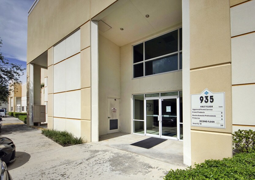 More Photos Of 935 NW 31st Ave, Pompano Beach Warehouse For Lease