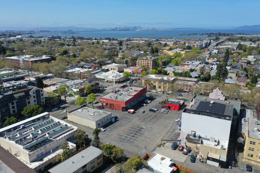 More Photos Of 1111 University Ave, Berkeley Freestanding For Sale