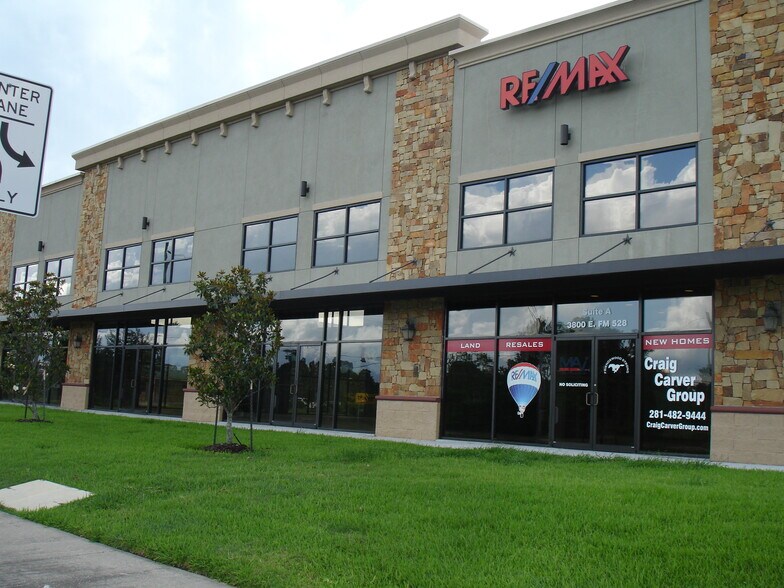 3736 FM528, Friendswood, TX 77546 For Lease