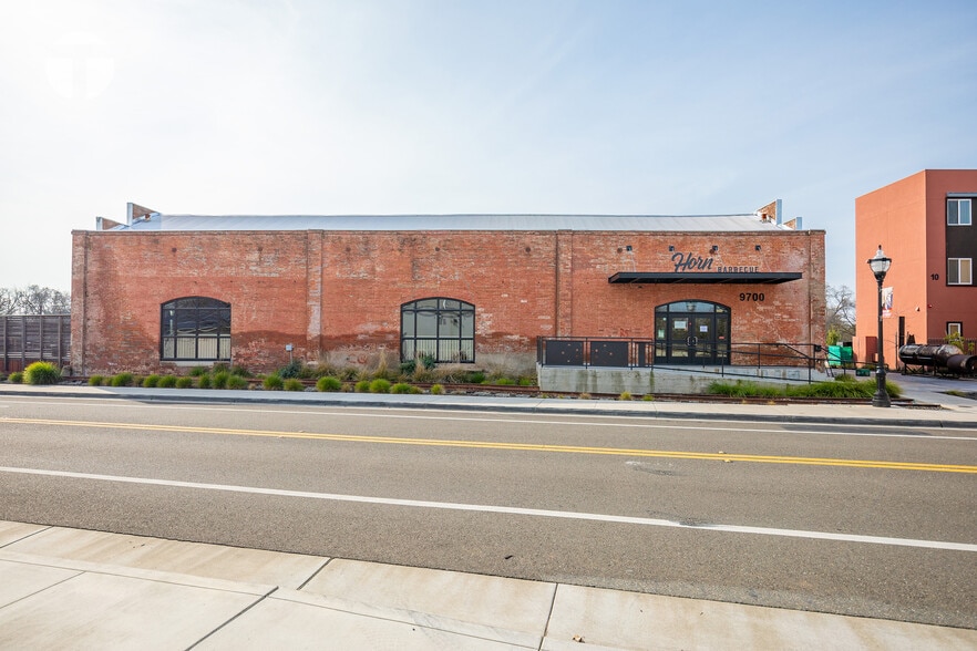 More Photos Of 9700 Railroad St, Elk Grove Restaurant For Lease