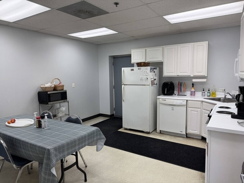 More Photos Of 1981 Bucktail Ln, Sugar Grove Warehouse For Sale