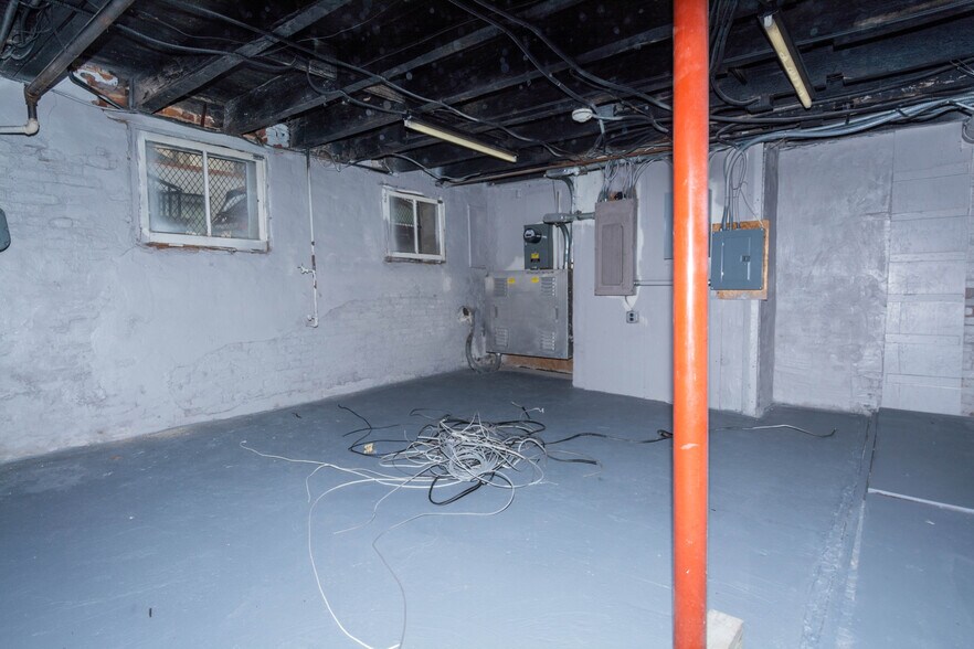 More Photos Of 115 W Mulberry St, Baltimore Office Residential For Sale