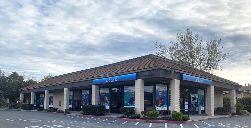 More Photos Of 785 Oak Grove Rd, Concord Unknown For Lease