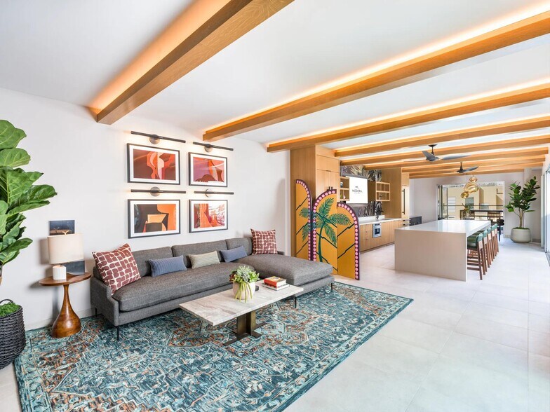 More Photos Of 6220 Selma Ave, Los Angeles Apartments For Lease