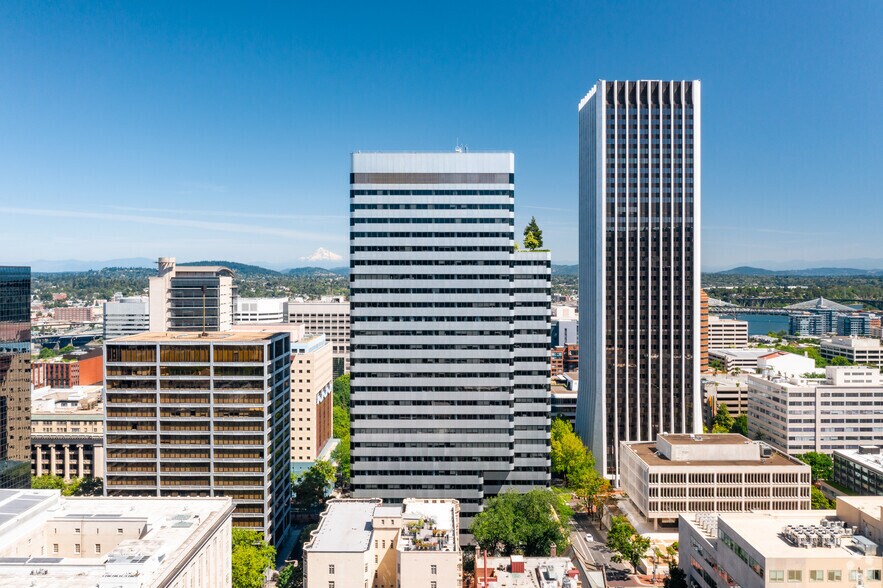 More Photos Of 1211 SW 5th Ave, Portland Office For Lease
