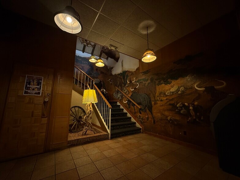 More Photos Of 7600 Alabama St, El Paso Restaurant For Sale