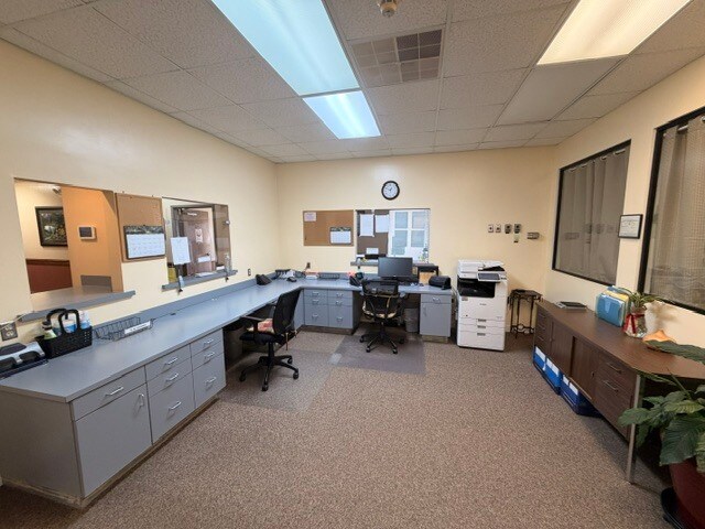 More Photos Of 555 Bluebird Blvd, Fort Valley Healthcare For Sale