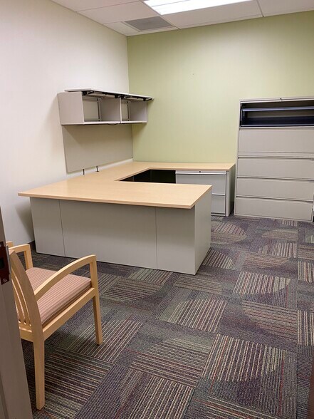 More Photos Of 200 Tracy Way, Charleston Medical For Sale