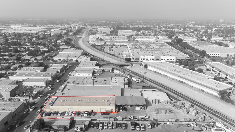 More Photos Of 661 Arroyo St, San Fernando Manufacturing For Lease
