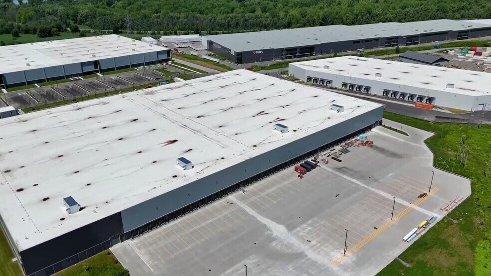 Primary Photo Of 900 Rue Turnbull, Beauharnois Unknown For Lease