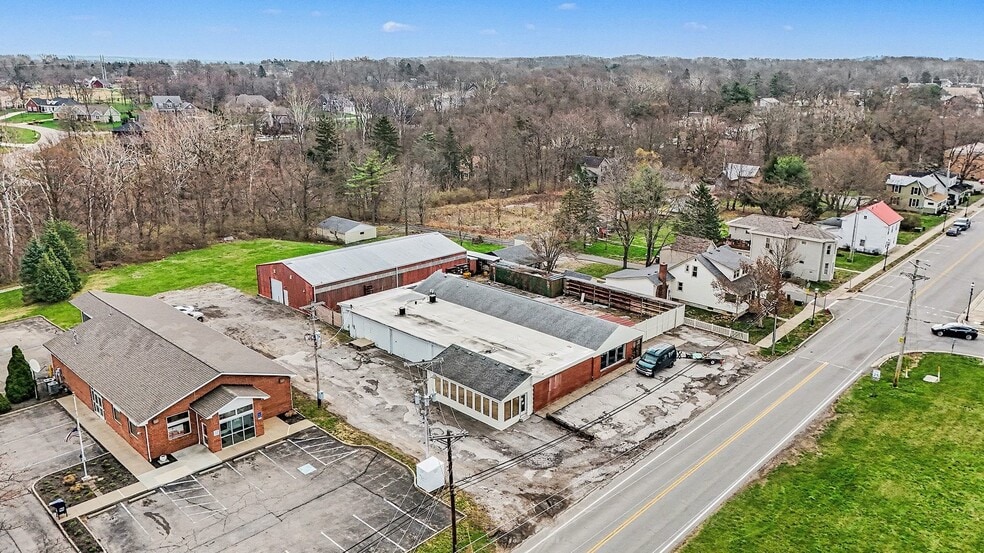 More Photos Of 240 Columbus st, Lithopolis Auto Repair For Sale