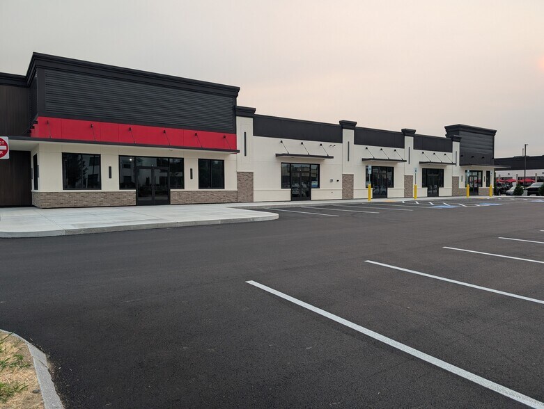 More Photos Of 340 Amherst St, Nashua Restaurant For Lease