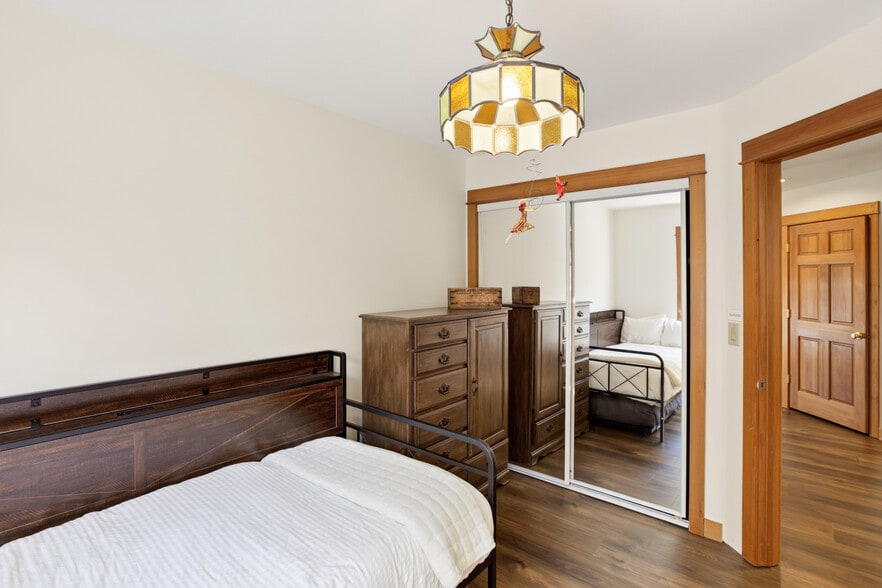 More Photos Of 407 Huskey Rd, Mosier Specialty For Sale