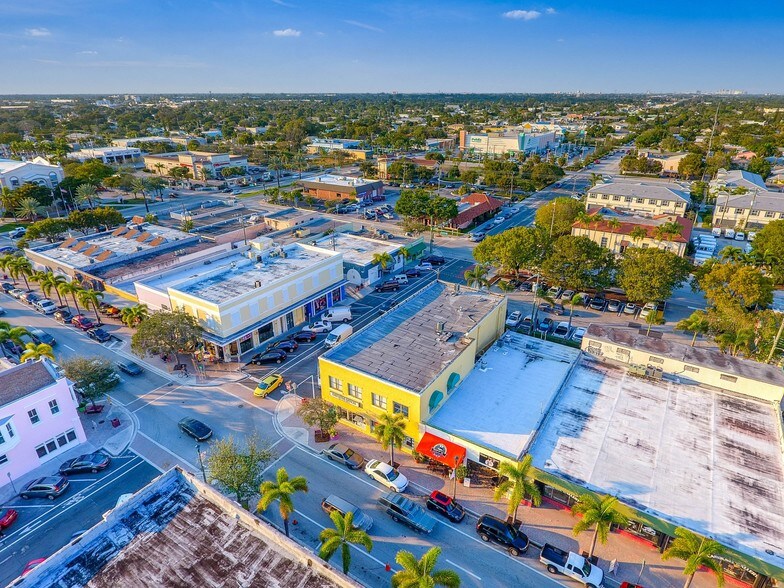 More Photos Of 728 Lake Ave, Lake Worth Storefront For Sale