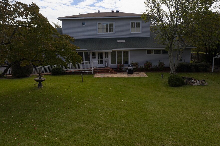 More Photos Of 426 W Church St, Swainsboro Hospitality For Sale