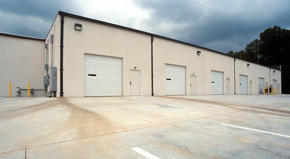 More Photos Of 1634 White Cir, Marietta Light Distribution For Sale