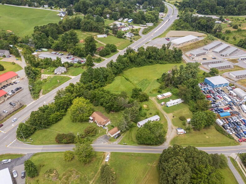 More Photos Of 223 Odonald Rd, Asheville Trailer Camper Park For Sale