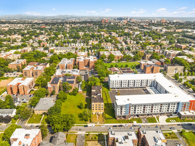 More Photos Of 112 N Walnut St, East Orange Apartments For Sale
