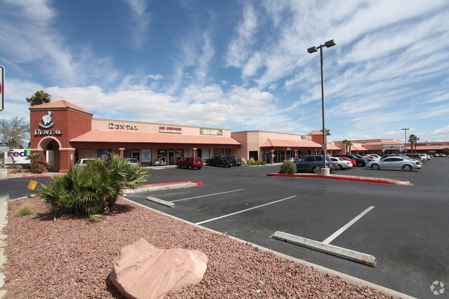 More Photos Of 6320-6388 W Sahara Ave, Las Vegas Freestanding For Lease