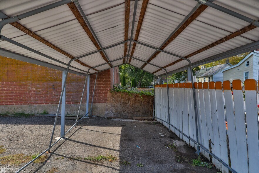 More Photos Of 902 W Wilkes Barre St, Easton Apartments For Sale