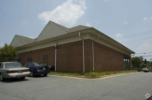 More Photos Of 31 Johnson Ferry Rd, Marietta General Retail For Lease