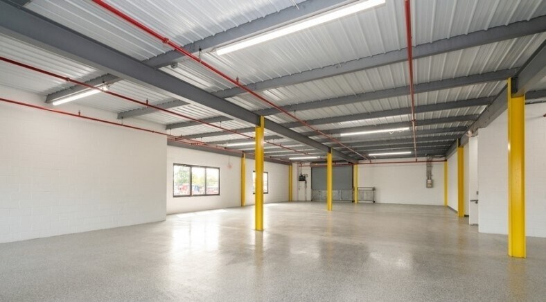 More Photos Of 6-8 Hoffman Pl, Hillside Warehouse For Lease