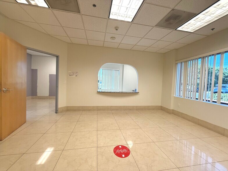 More Photos Of 1433 N Hollenbeck Ave, Covina Medical For Lease