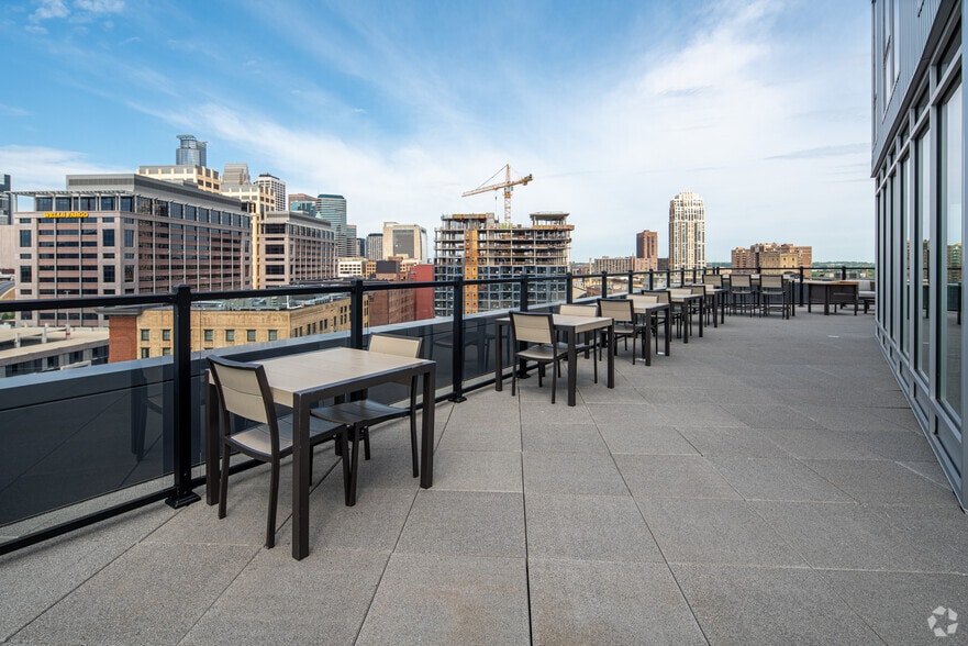 More Photos Of 811 Washington Ave S, Minneapolis Apartments For Lease