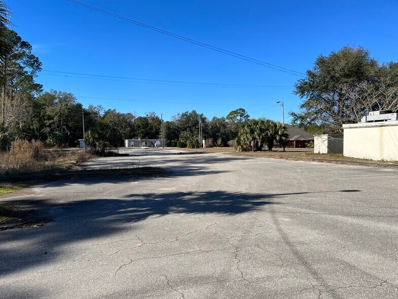 More Photos Of 407 E Ash St, Perry Medical For Sale