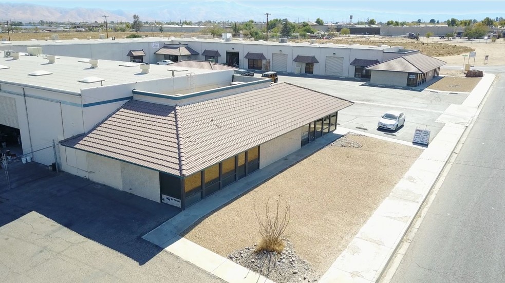 More Photos Of 9565 C Ave, Hesperia Service For Lease