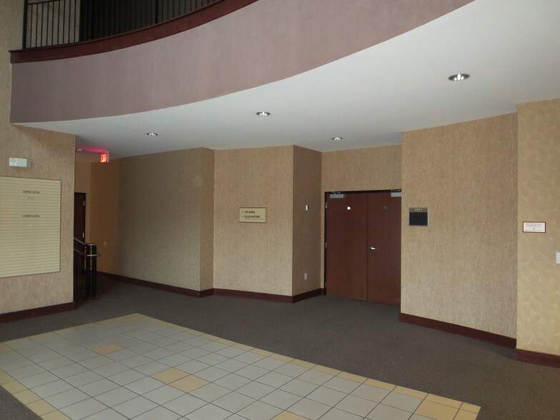 More Photos Of 502 W King St, Kings Mountain Medical For Lease