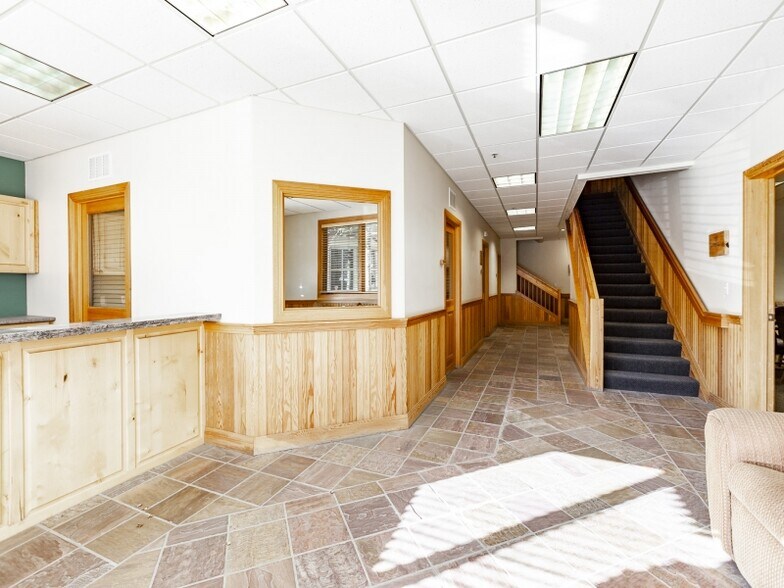 More Photos Of 2064 Prospector Ave, Park City Medical For Sale