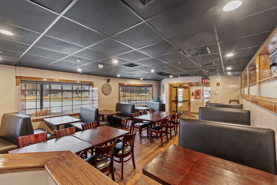 More Photos Of 275 N Main St, West Bridgewater Restaurant For Sale