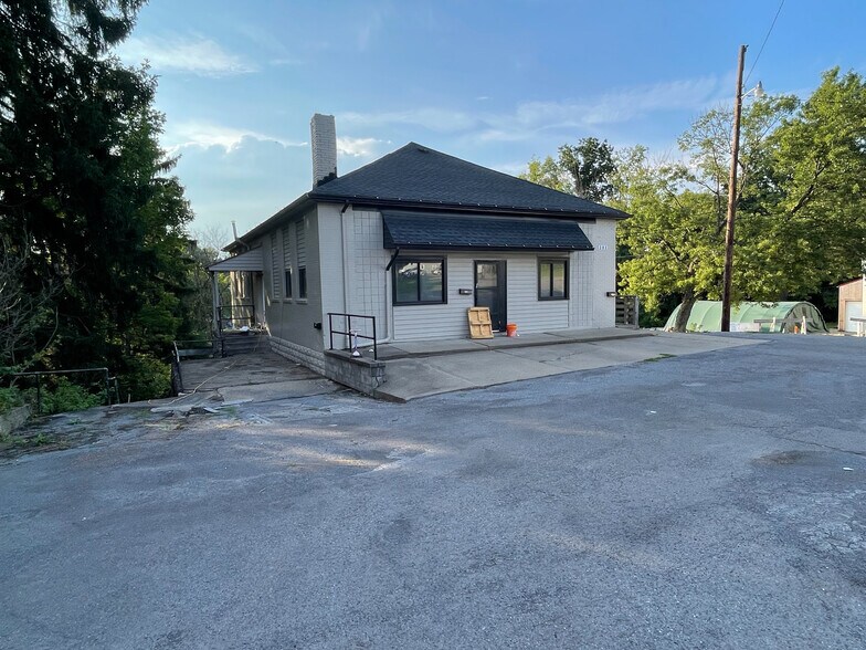 More Photos Of , Oakdale Multifamily For Sale